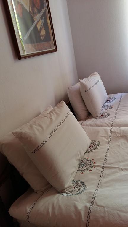 Villa Nineta'S House Sea View Near The Airport Artemida  Exterior foto